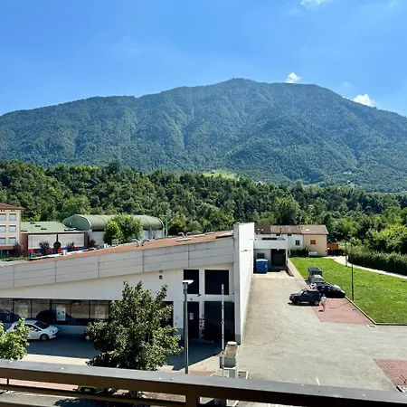 Apartment Ai Fol 6 - Stazione E Centro *