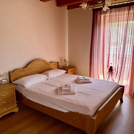 Apartment Ai Fol 6 - Stazione E Centro *
